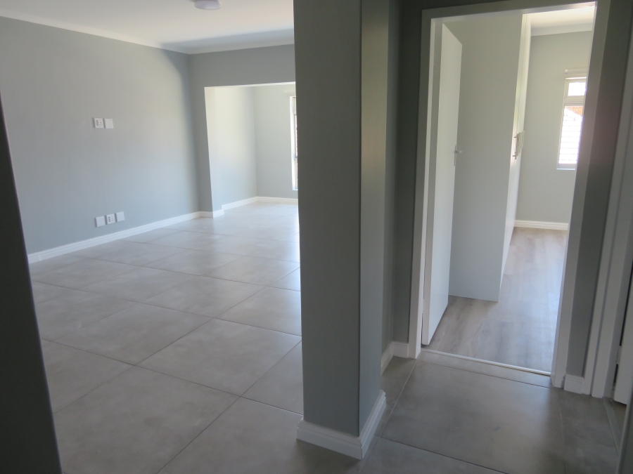 2 Bedroom Property for Sale in Rondebosch Village Western Cape